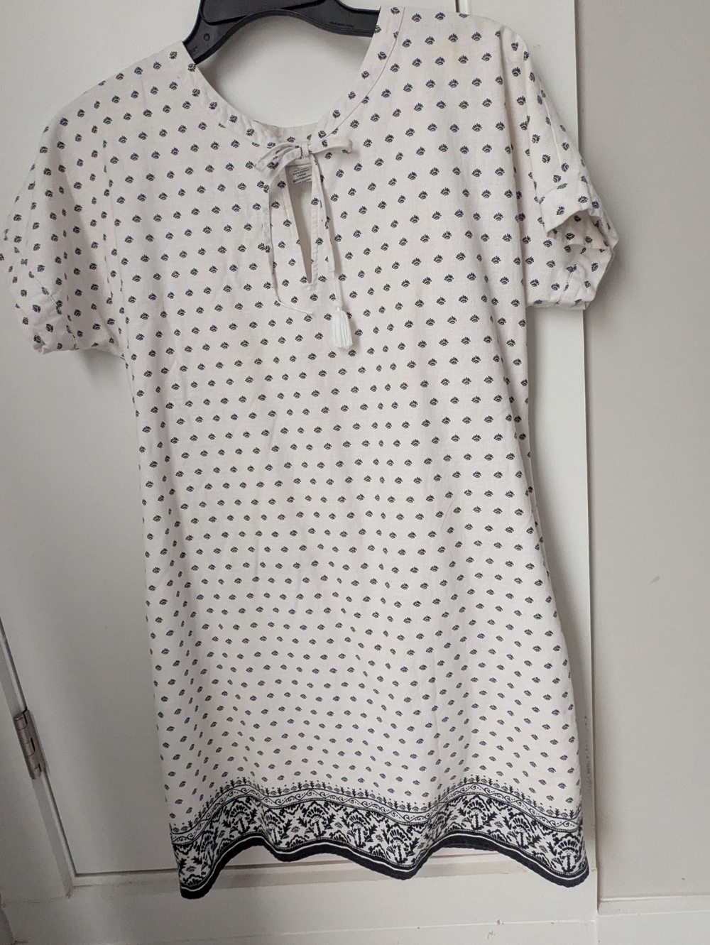 Ladies Vineyard Vines Sheath Dress Size 6